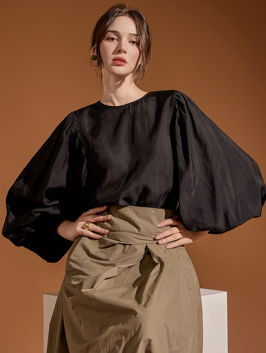 B2879 パフスリーブブラウス