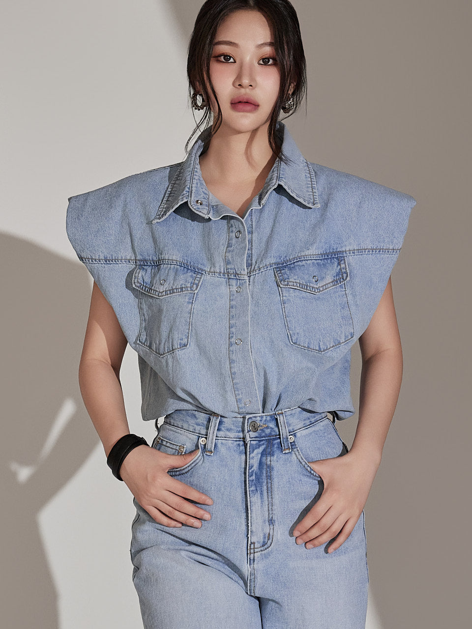 J2306 Denim Vest