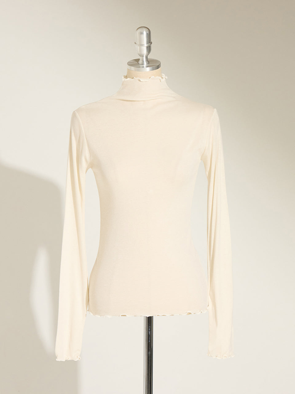 E3581 荷叶边立领上衣