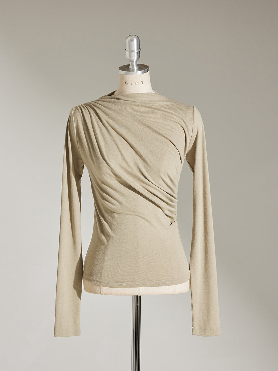 E3579 シャーリングトップ