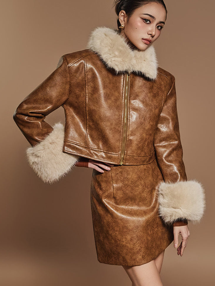 J2468 レザークロップドジャケット*ファー取り外し可能*