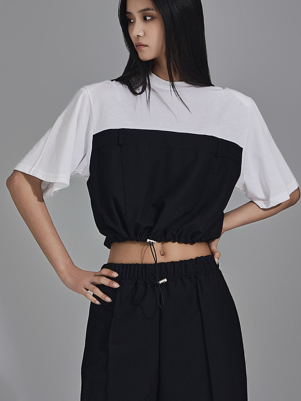 E3351 腰部可调节上衣