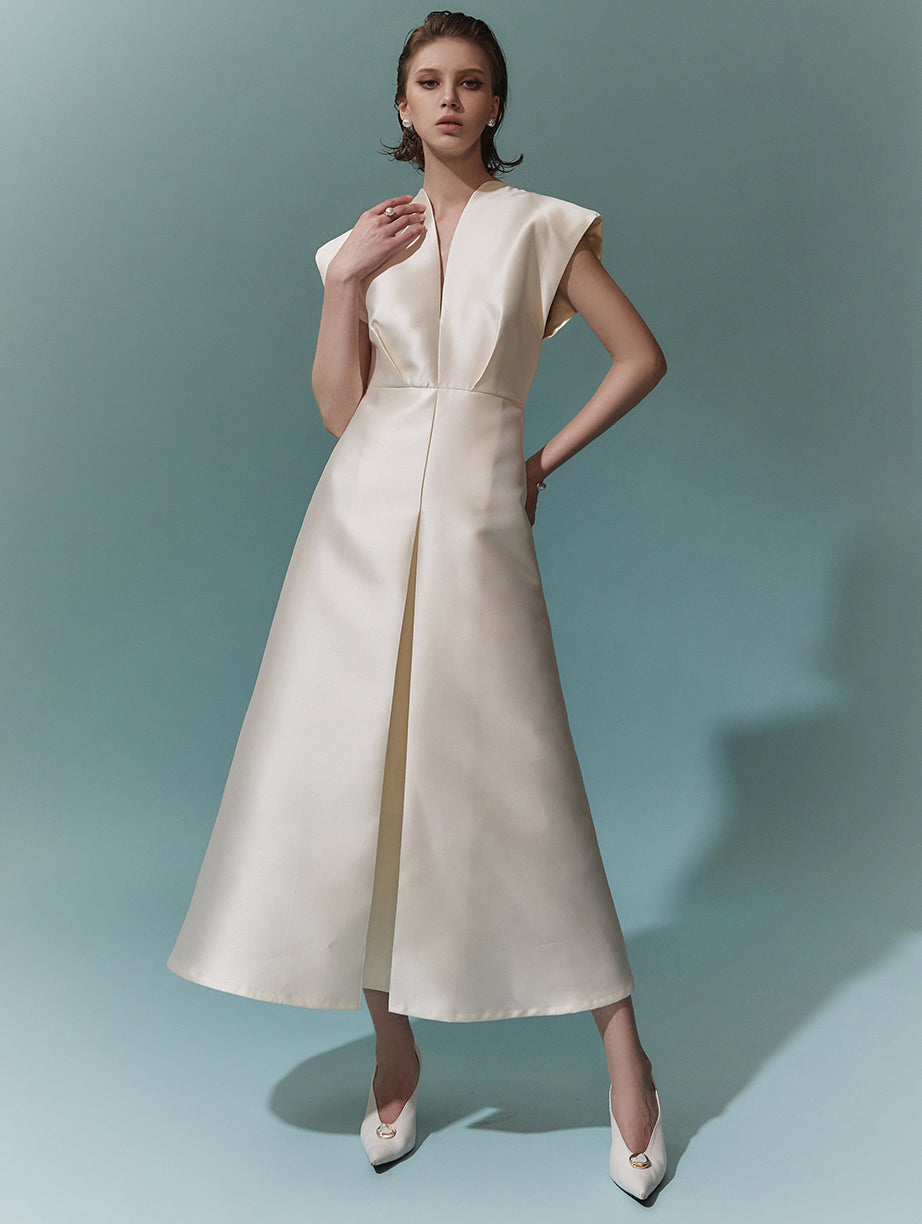 D9421 バックスリットピンタックロングワンピース