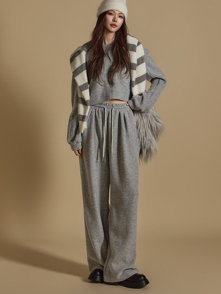 TR038 羊毛衬里运动套装