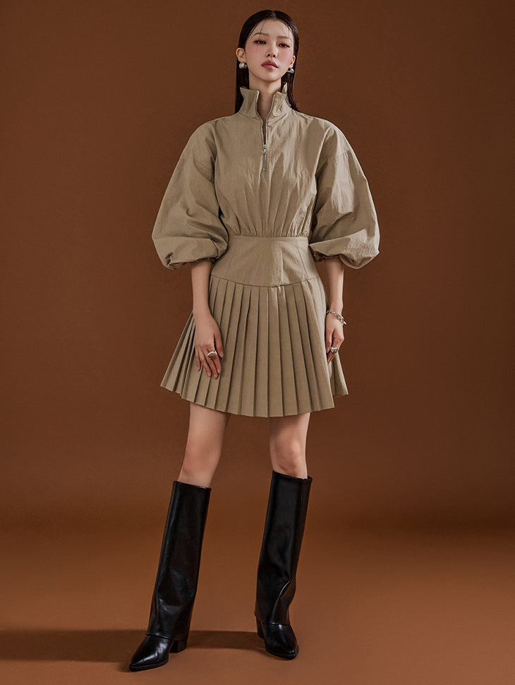 D4786 プリーツミニドレス