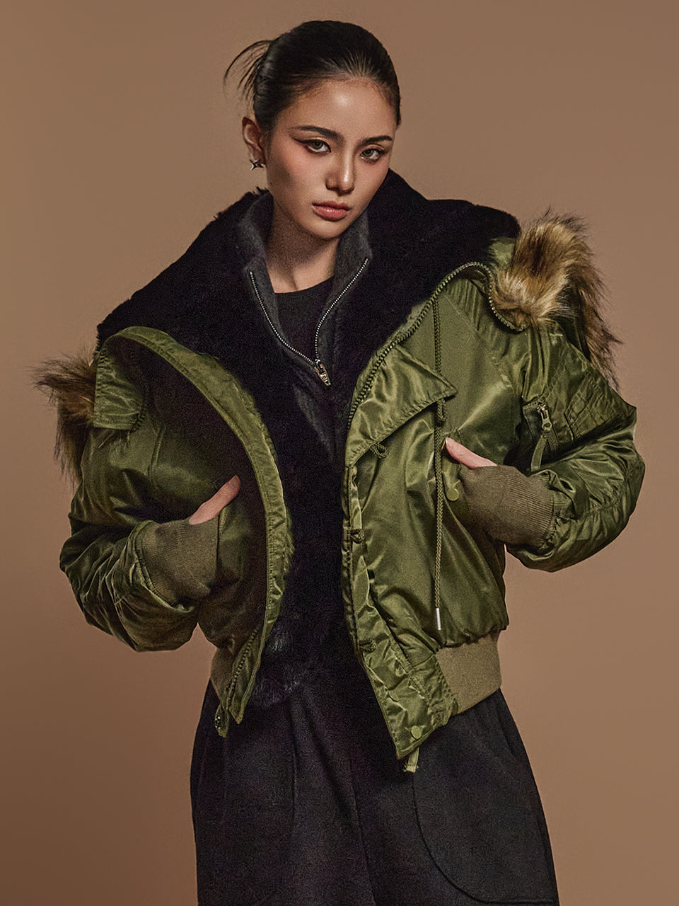 J2472 ファーボンバージャケット