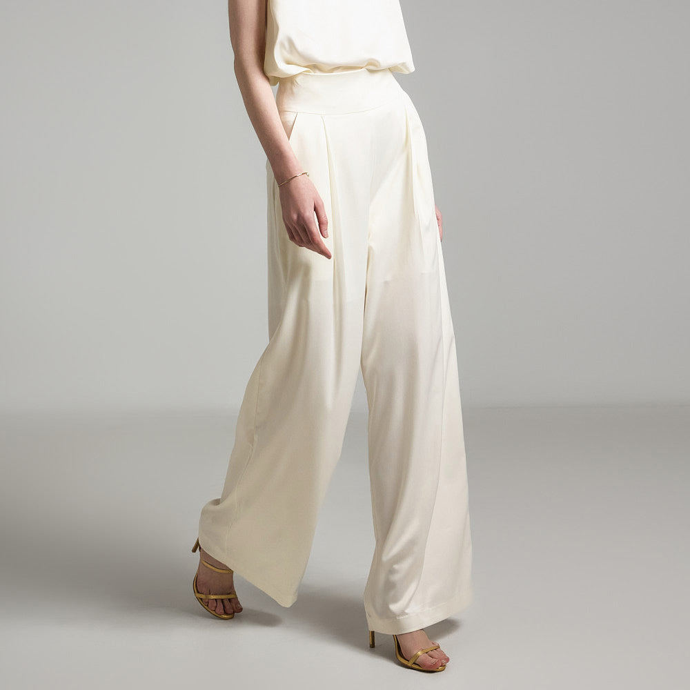 P3075 サテンスラックス