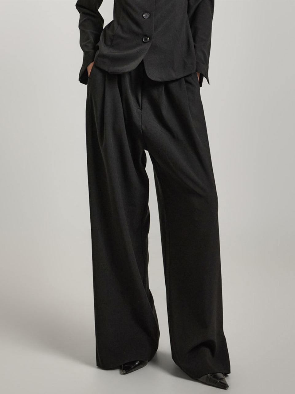 P3436 Wide Pants