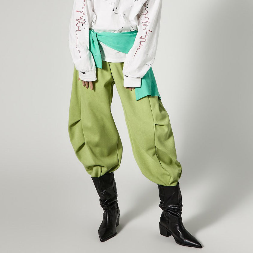 P3757 Curved Sweat Pants