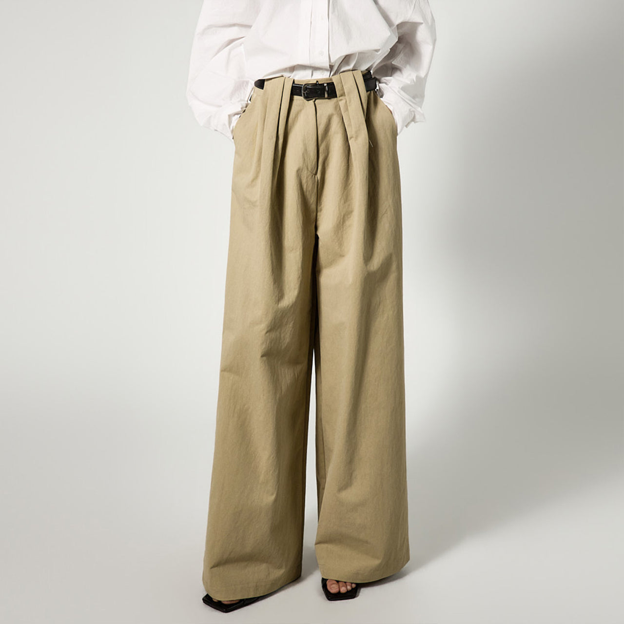 P3767 Pintuck Wide Pants