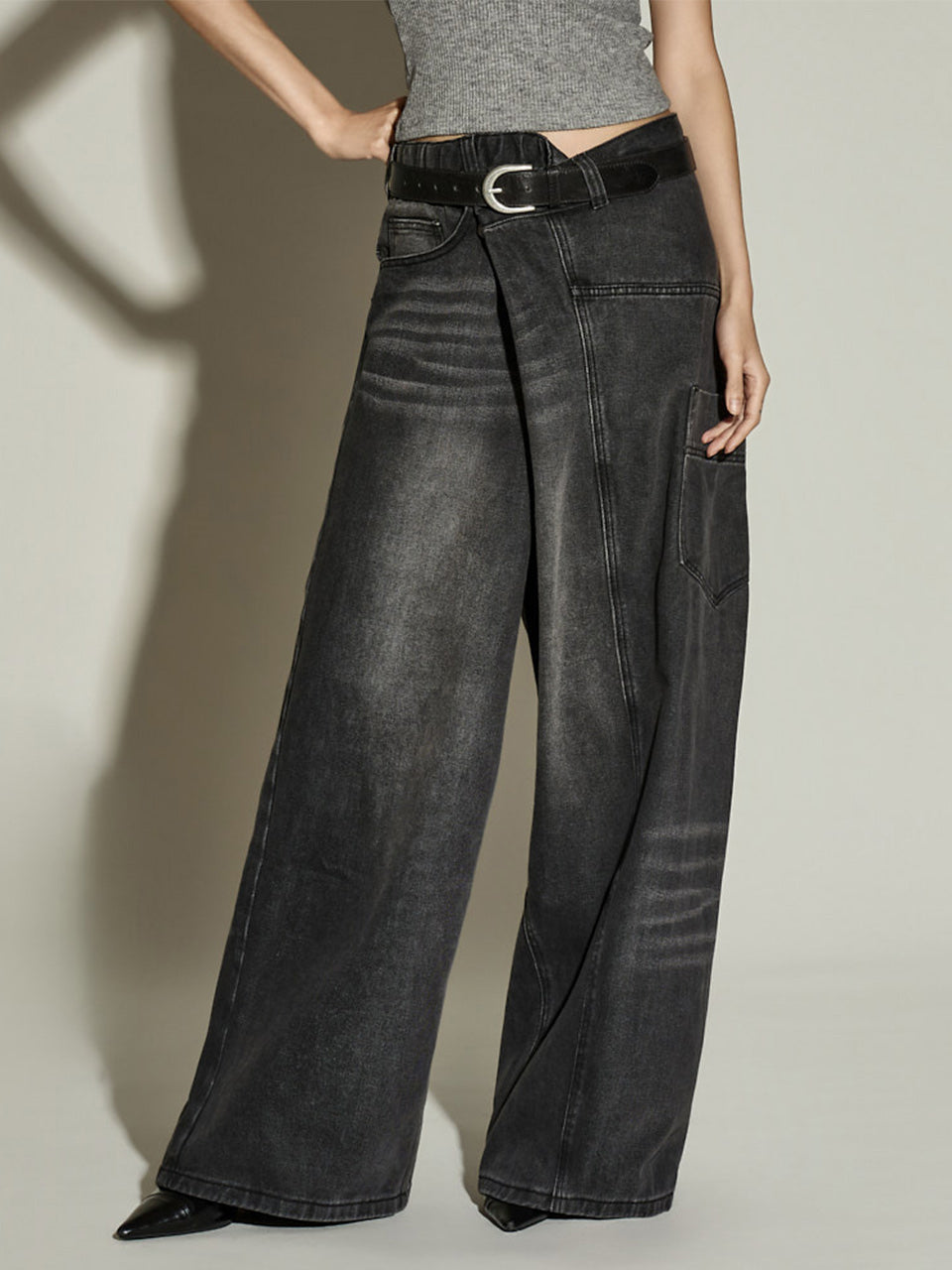 PJ599 Wide Jeans