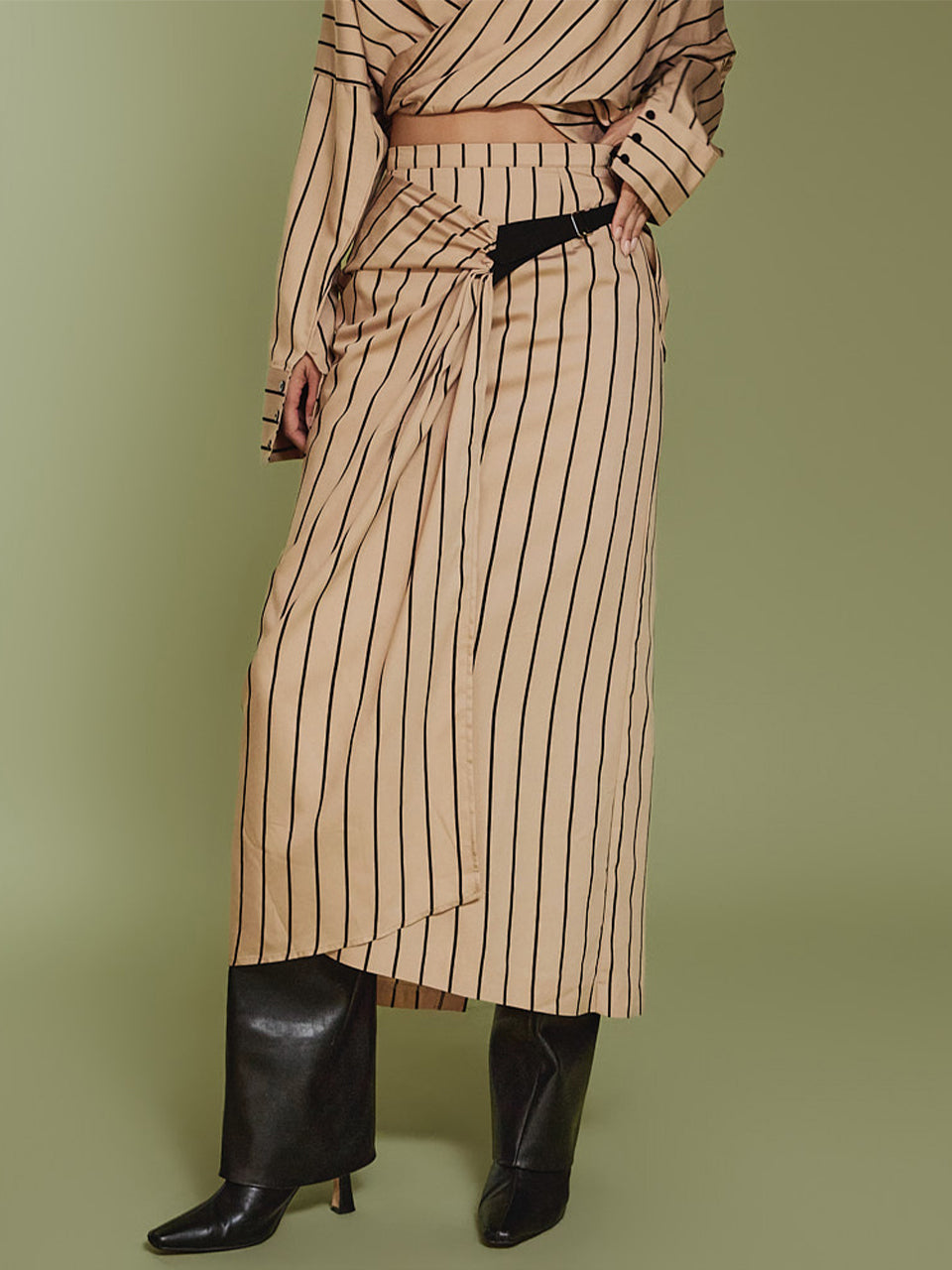 SK2802SK2802 ラップスカート