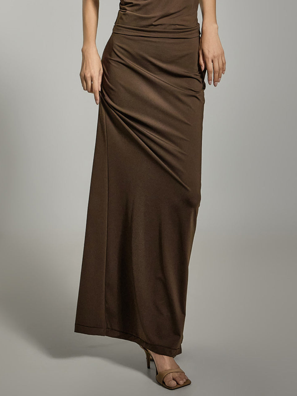 SK2957 Back Slit Skirt