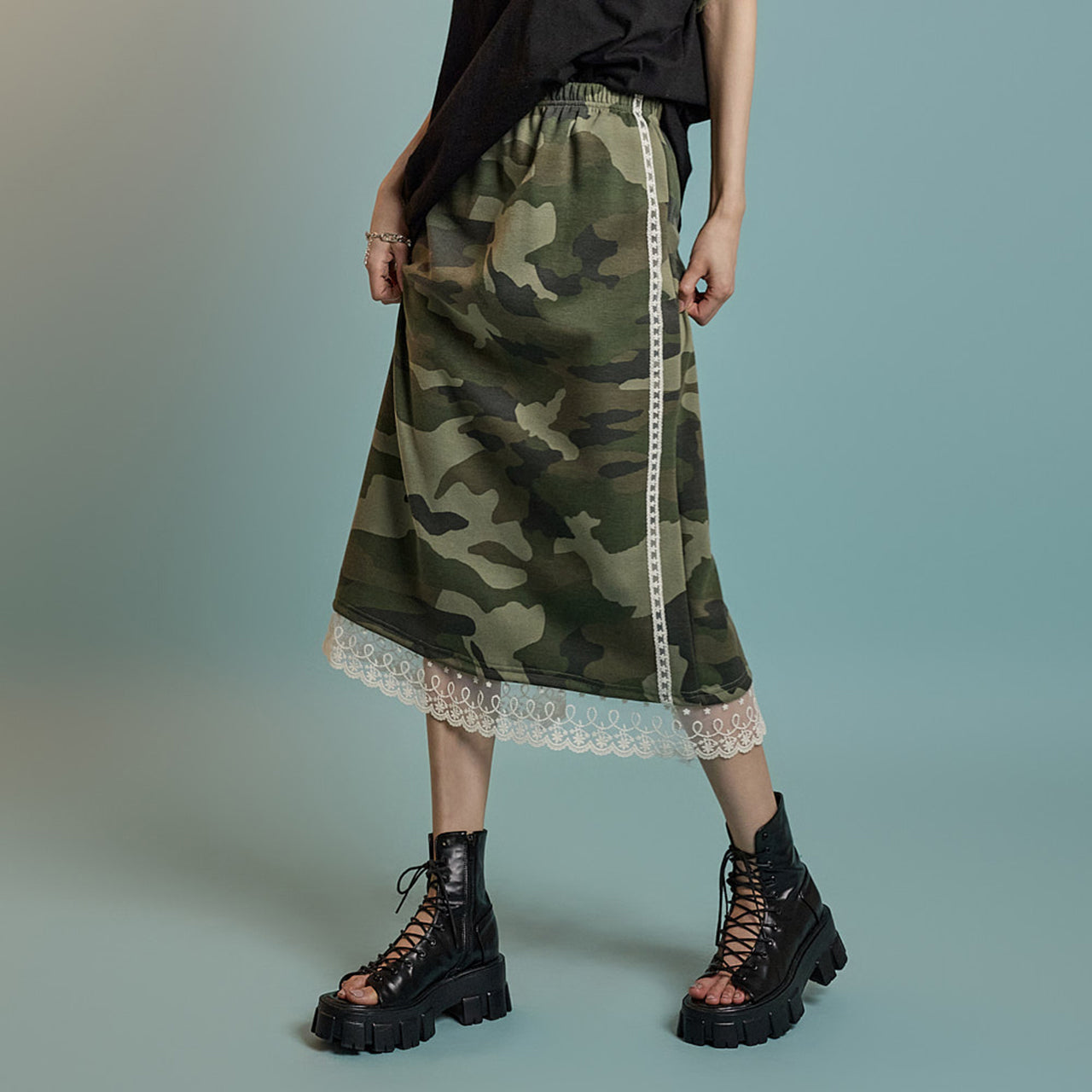 SK2974 カモフラージュ柄レーススカート