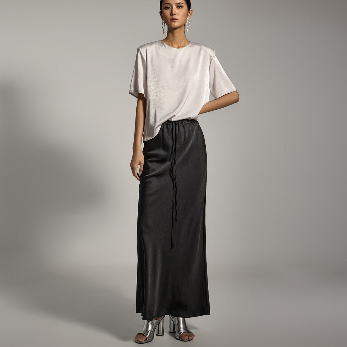 SK2991 サテンローウエストスカート