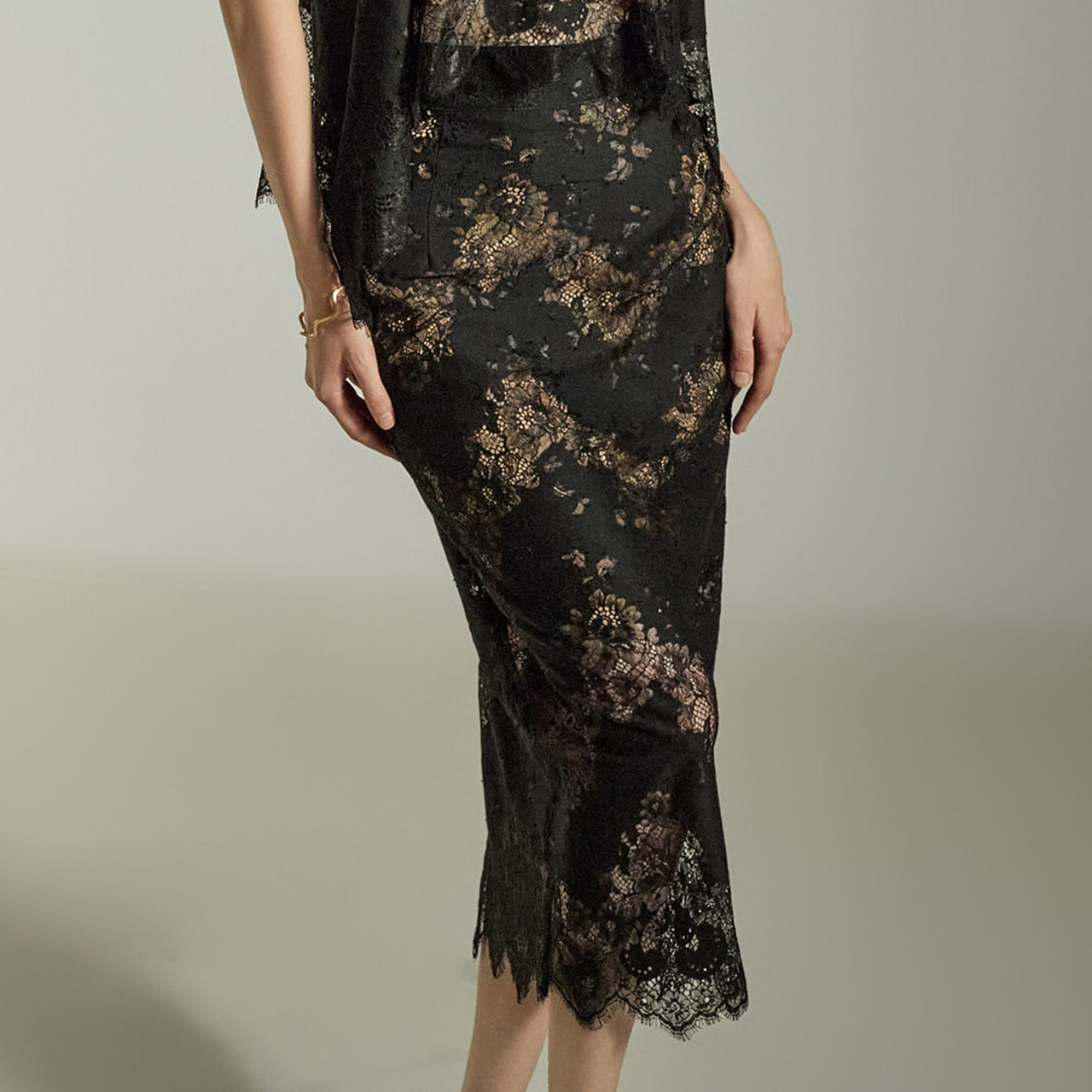 SK9246 Floral Lace Skirt