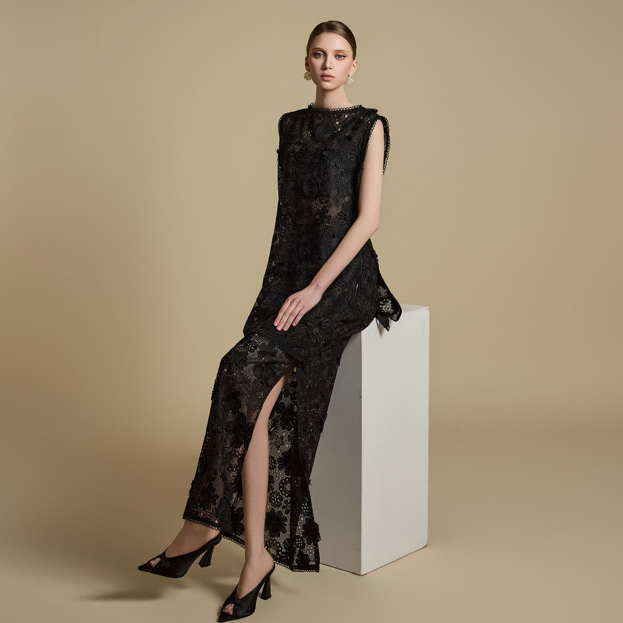 SK9272 レース刺繍スカート