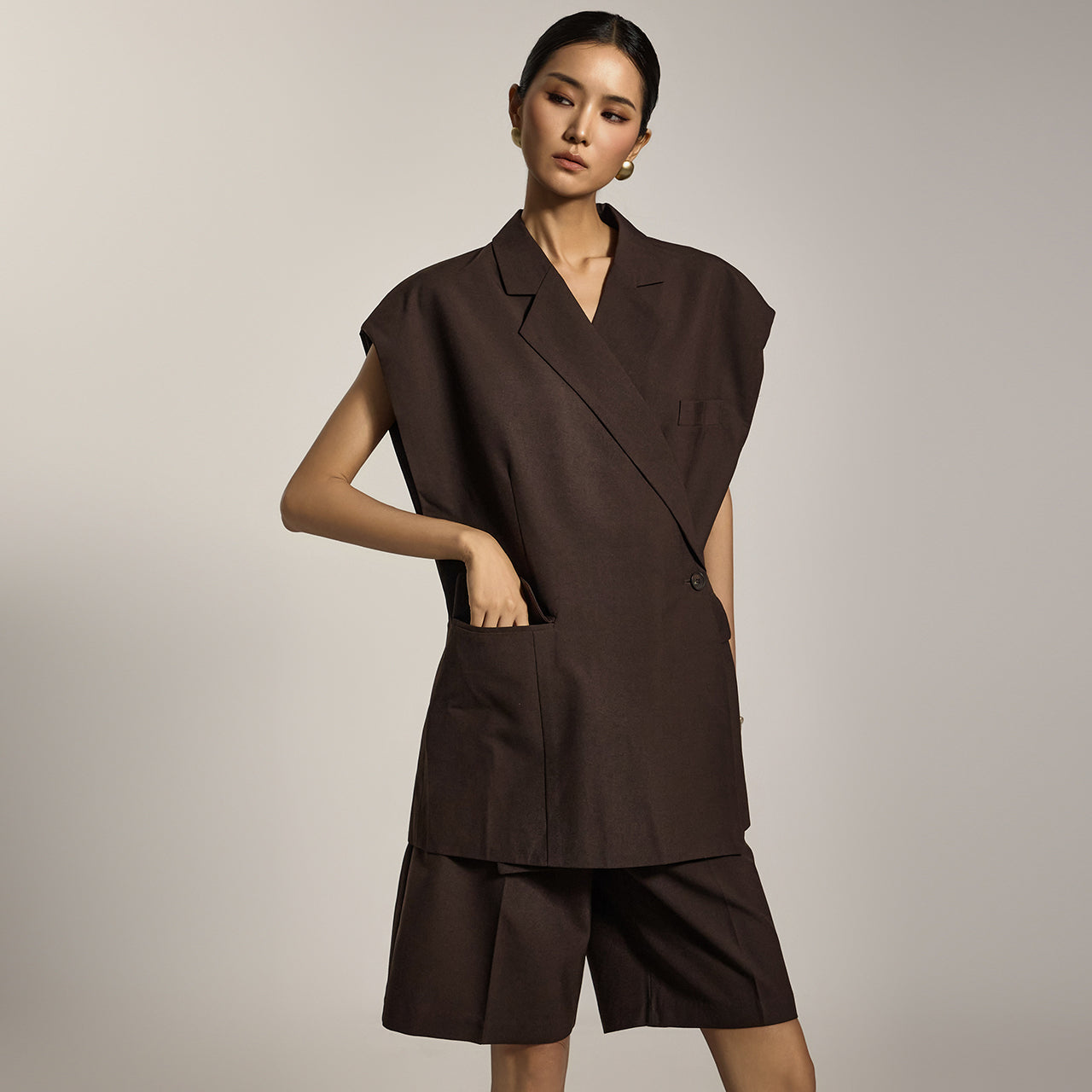 TP2132 背心和裤子套装