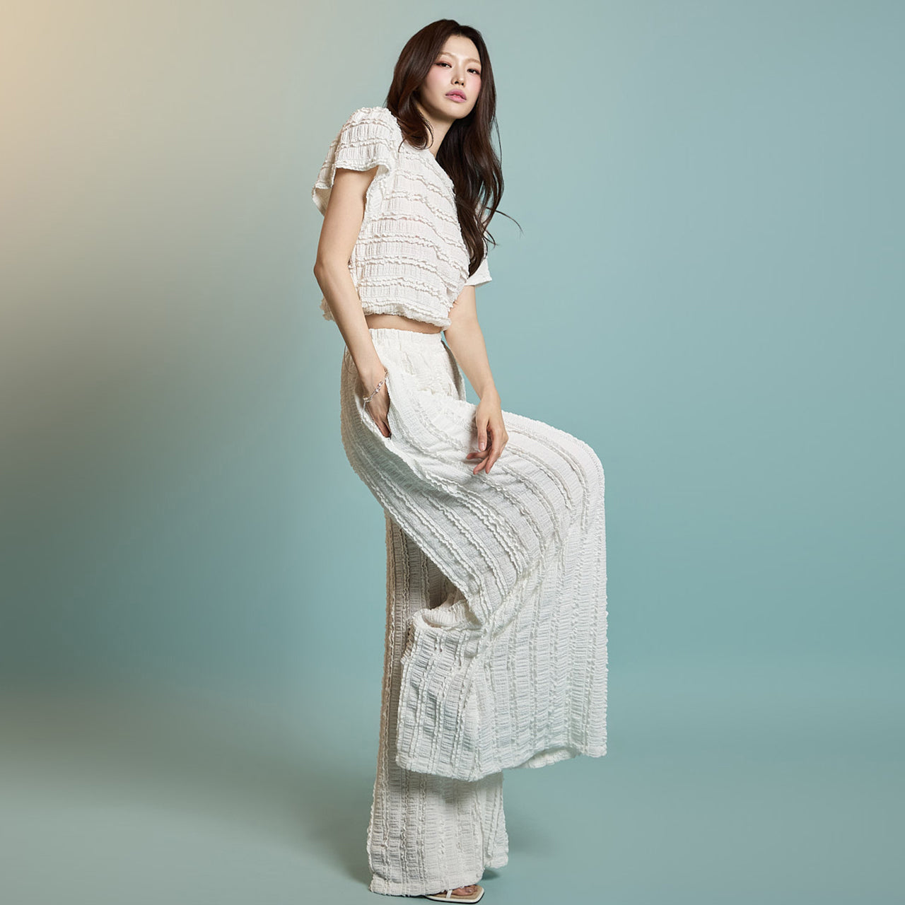 TP2168 荷叶边上衣和裤子套装