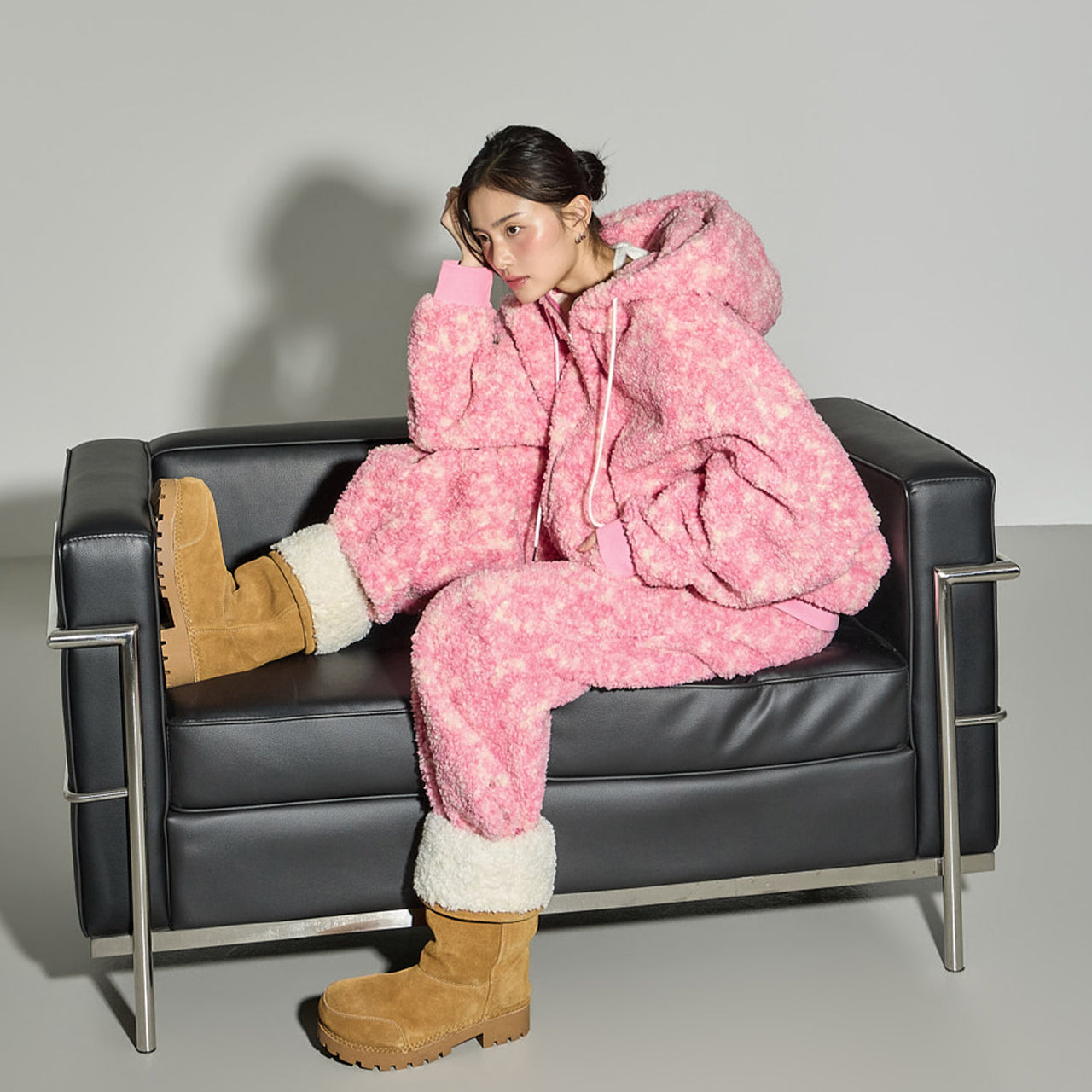 TP2310 Teddy jumper and pants set