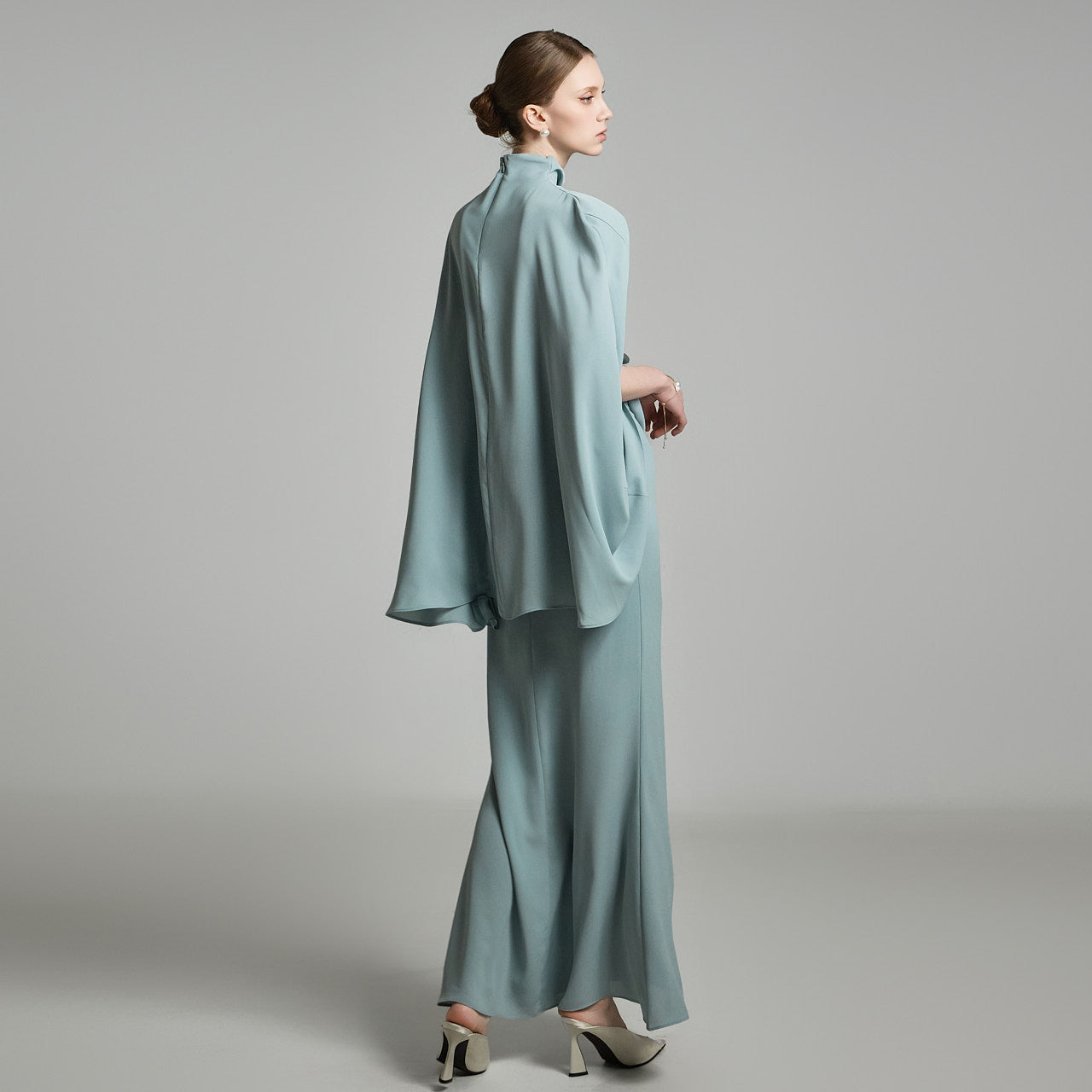 TP9168 衬衫和裙子套装