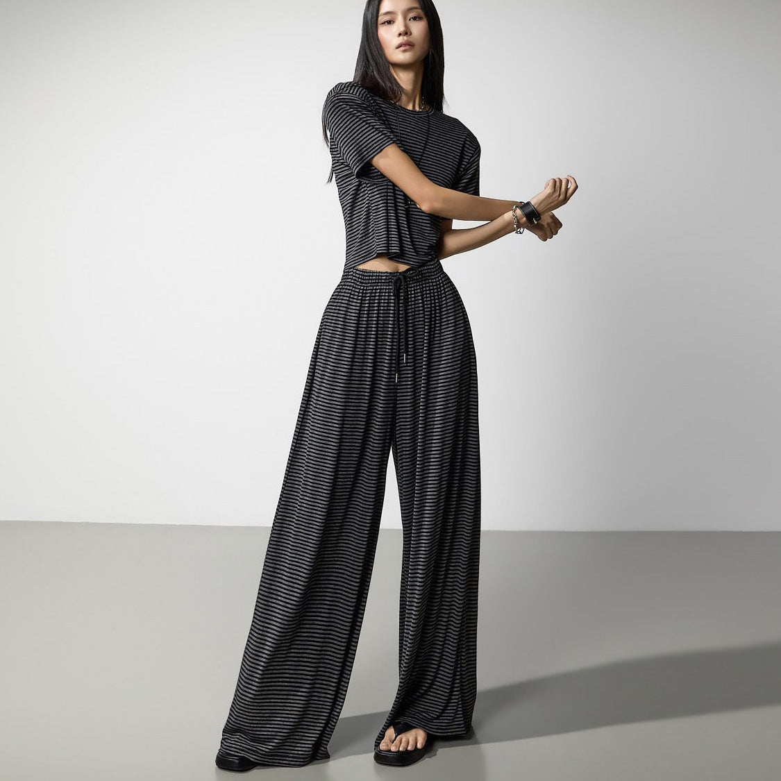 TR065 Stripe Tracksuit Set