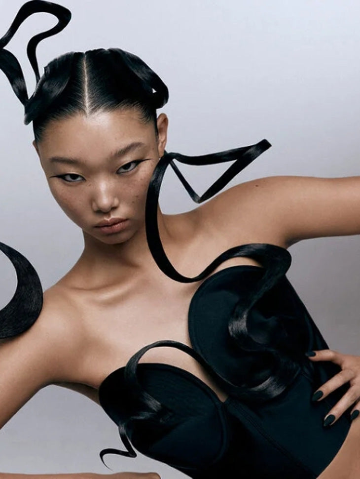 DINT CELEB<br><br> Model BAE YUNYEONG <br><br> KELLY SHIN <br><br> 25S/S COLLECTION