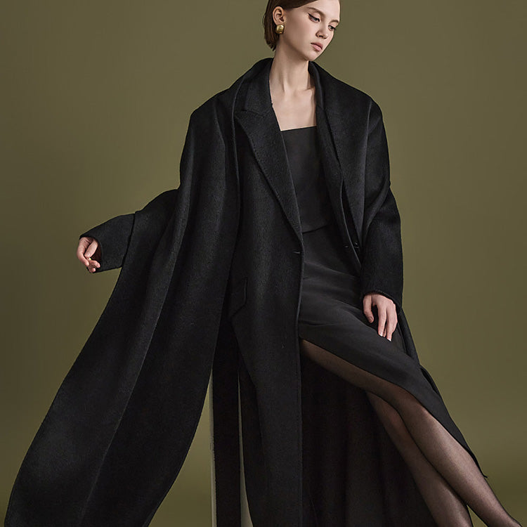 J9273 Tailored Long Coat With Belt and Muffler