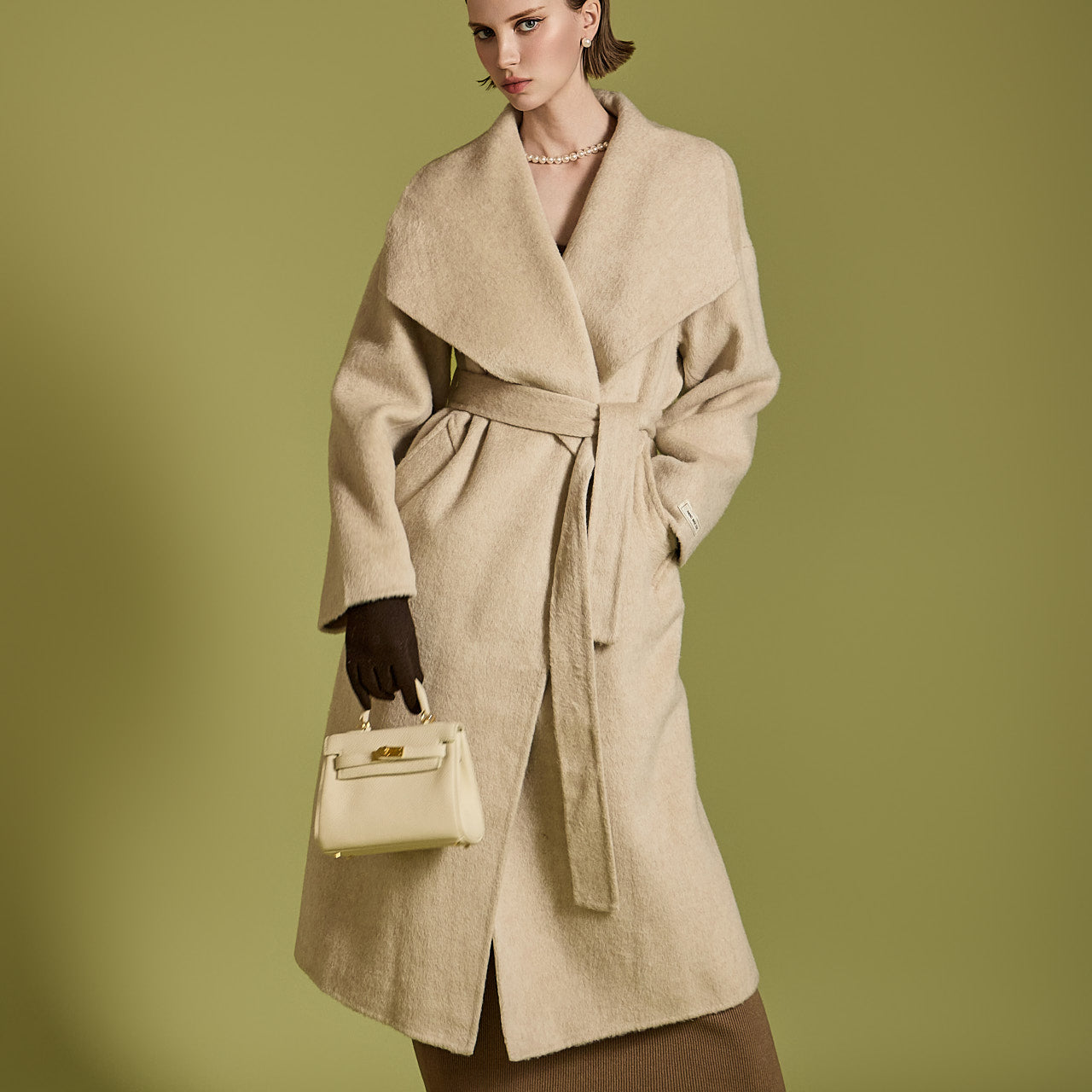 J2504 Wool Coat With Belt