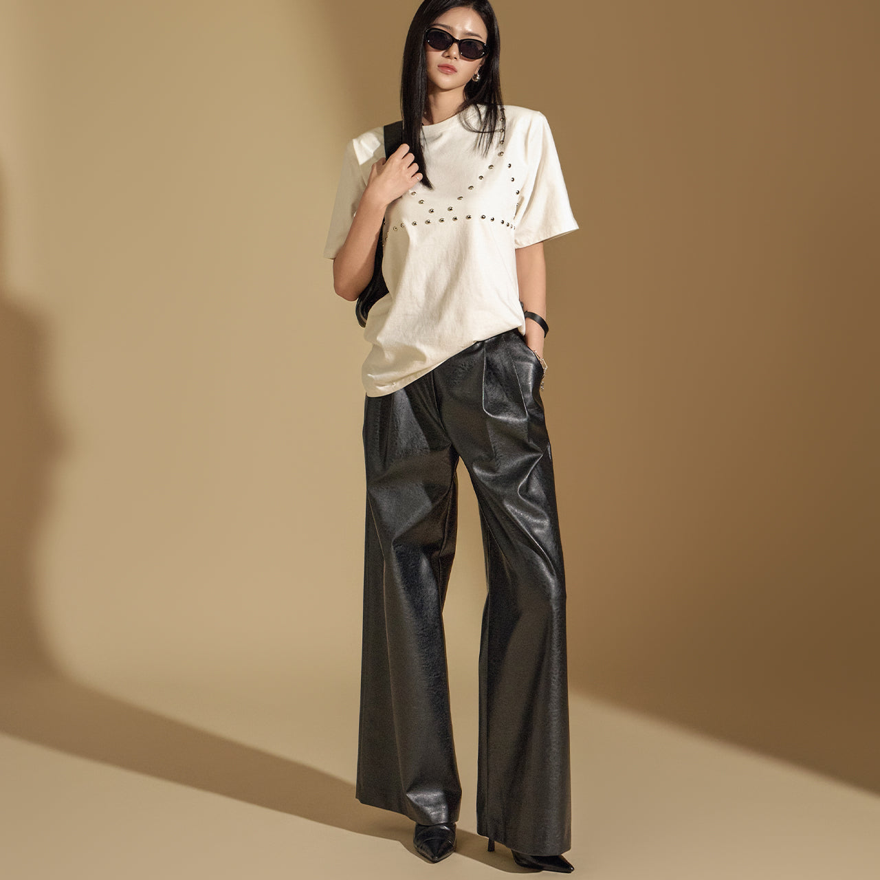 P2948 Leather Wide Pants