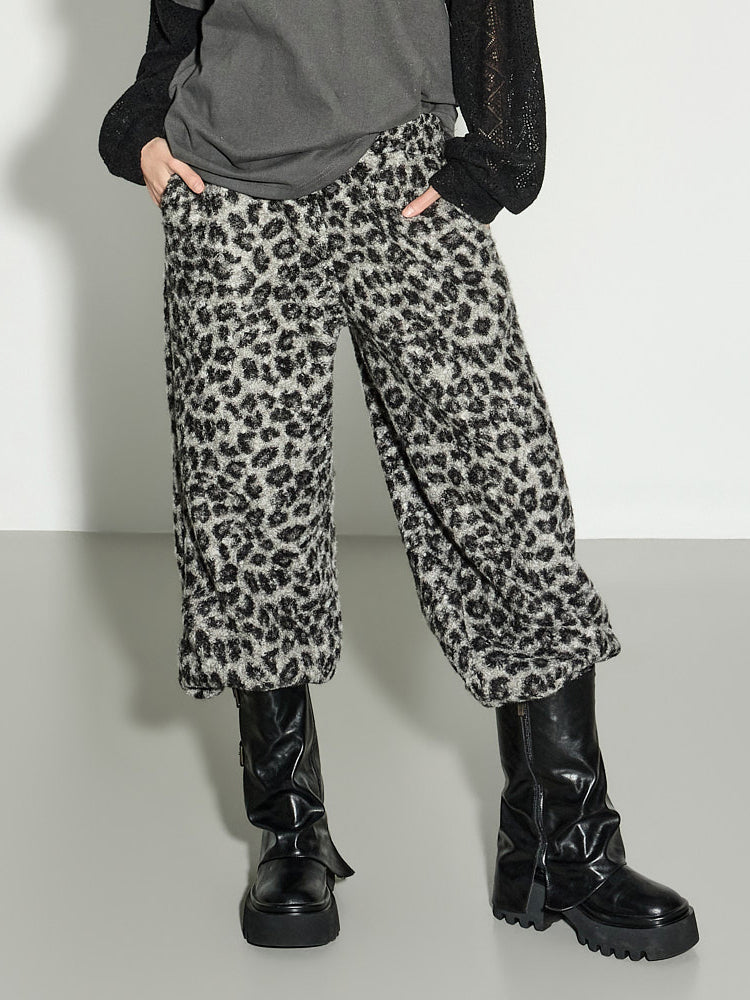 P3715 Leopard Boucle Pants