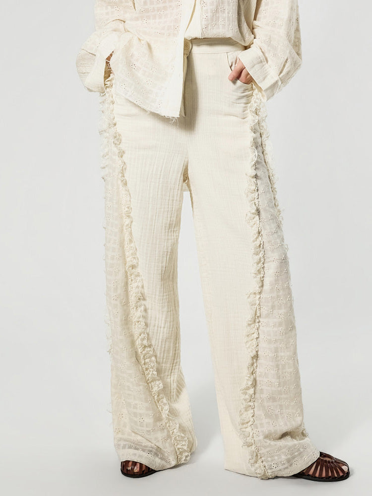 P3801 Lace Frill Pants