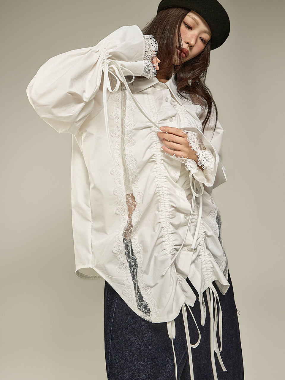 S934 シャーリング入りストリングシャツ