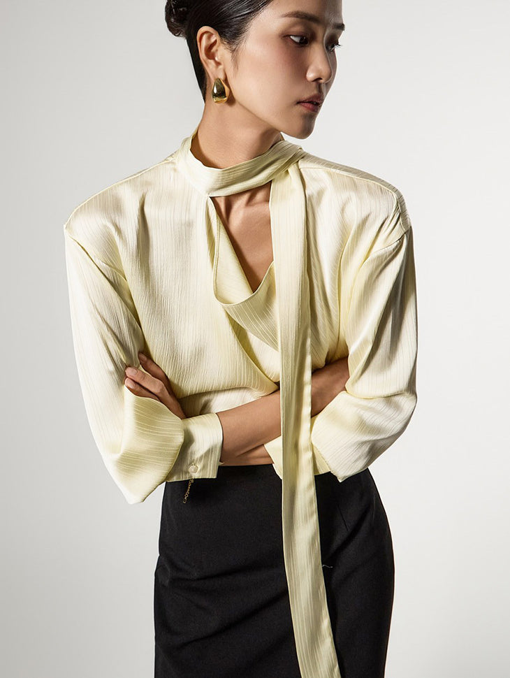 B3178 カウルネックタイブラウス