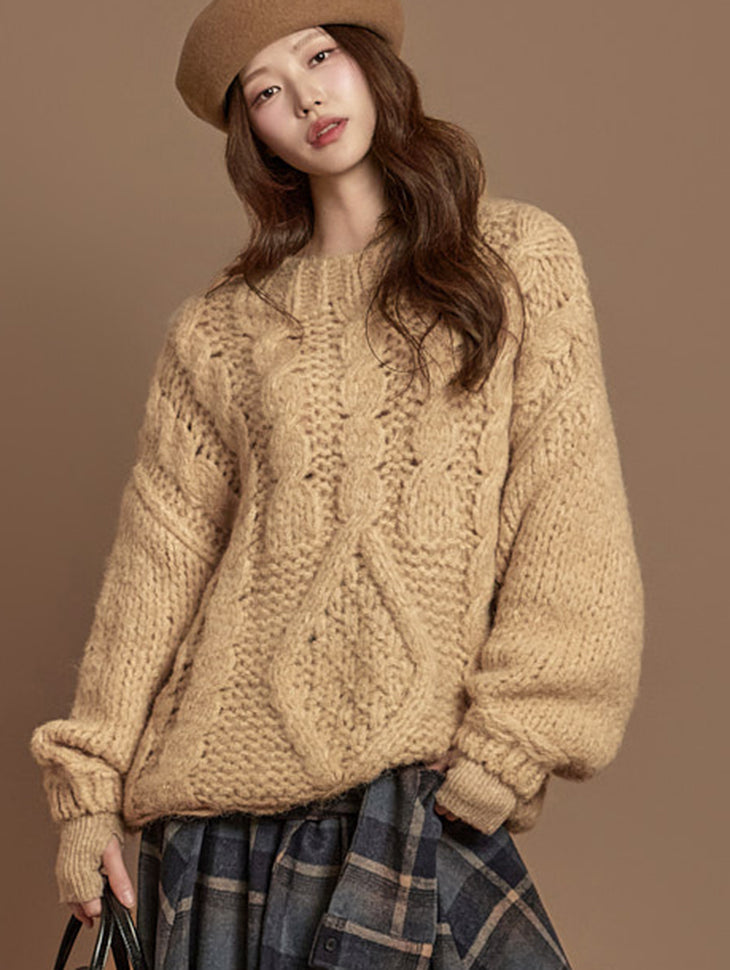 E4062 Cable Knit