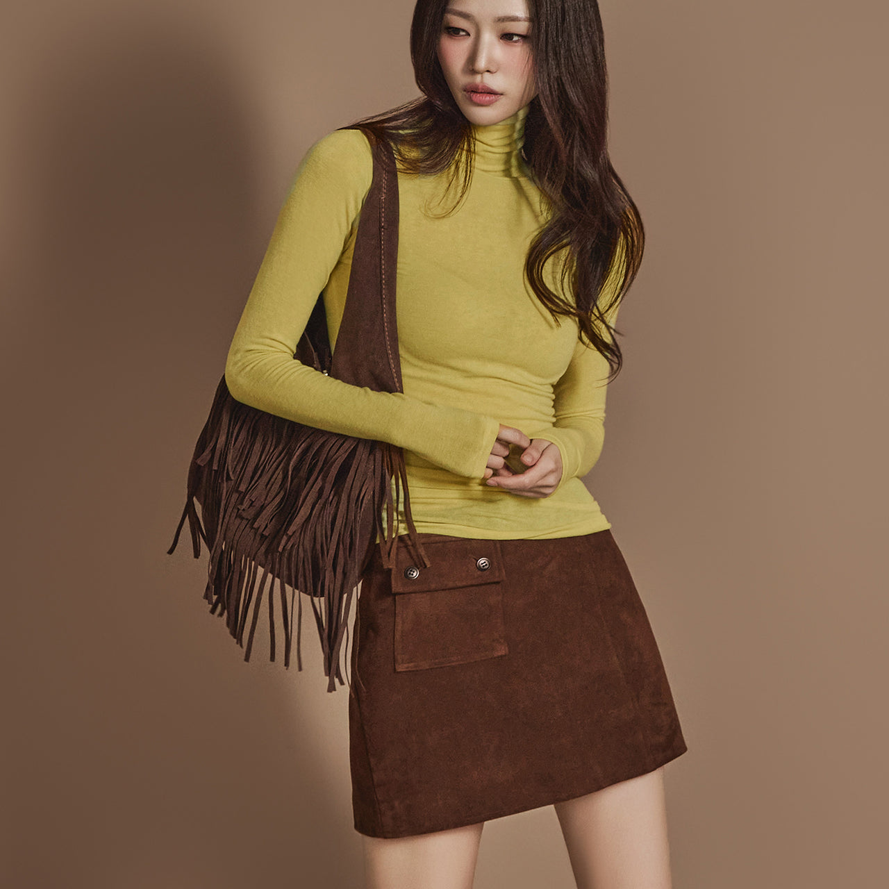 E3588 Slim Turtleneck Top