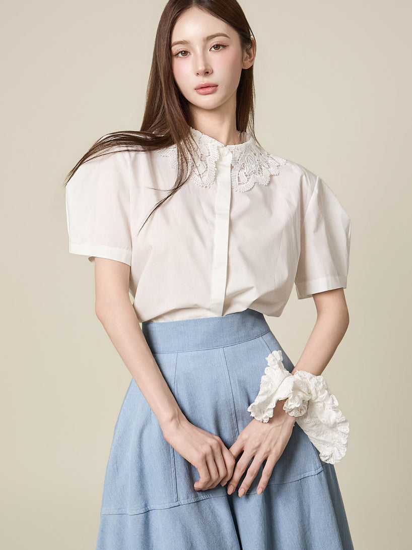 B3222 Lace Collar Blouse