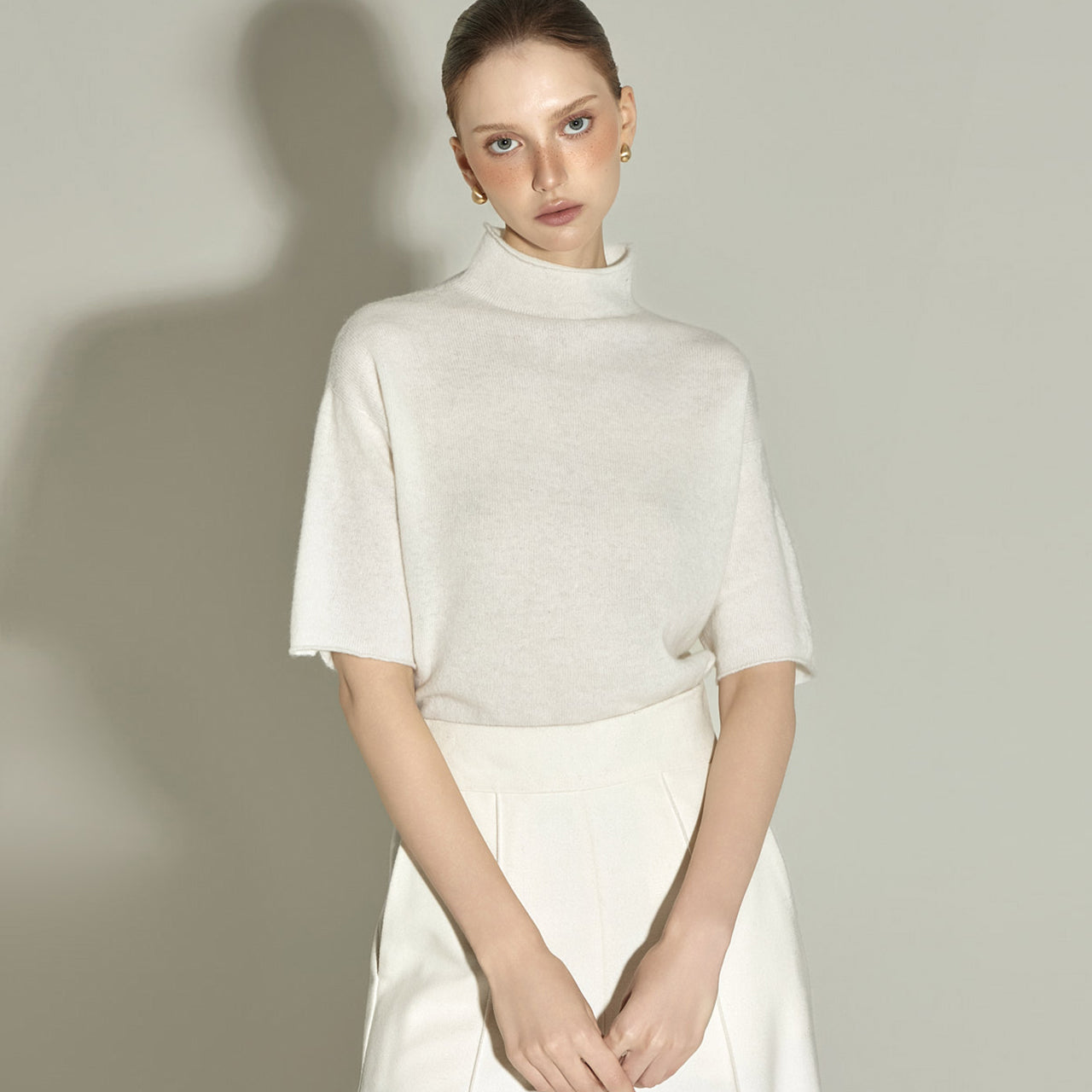 E4009 Turtleneck Top