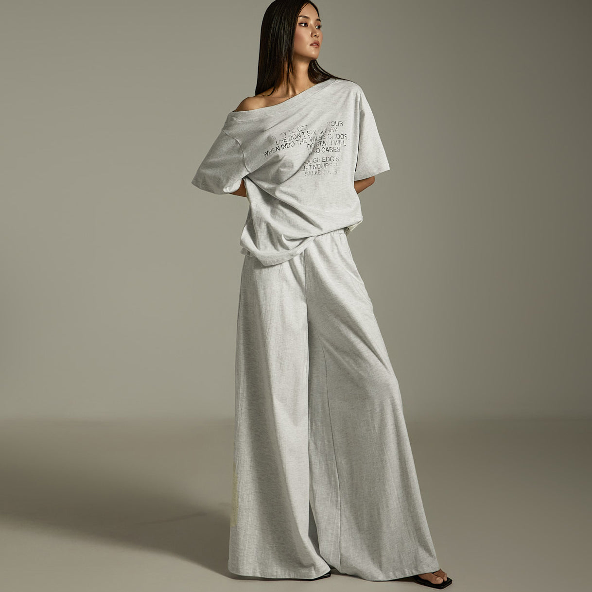 TP2210 上衣和裤子套装