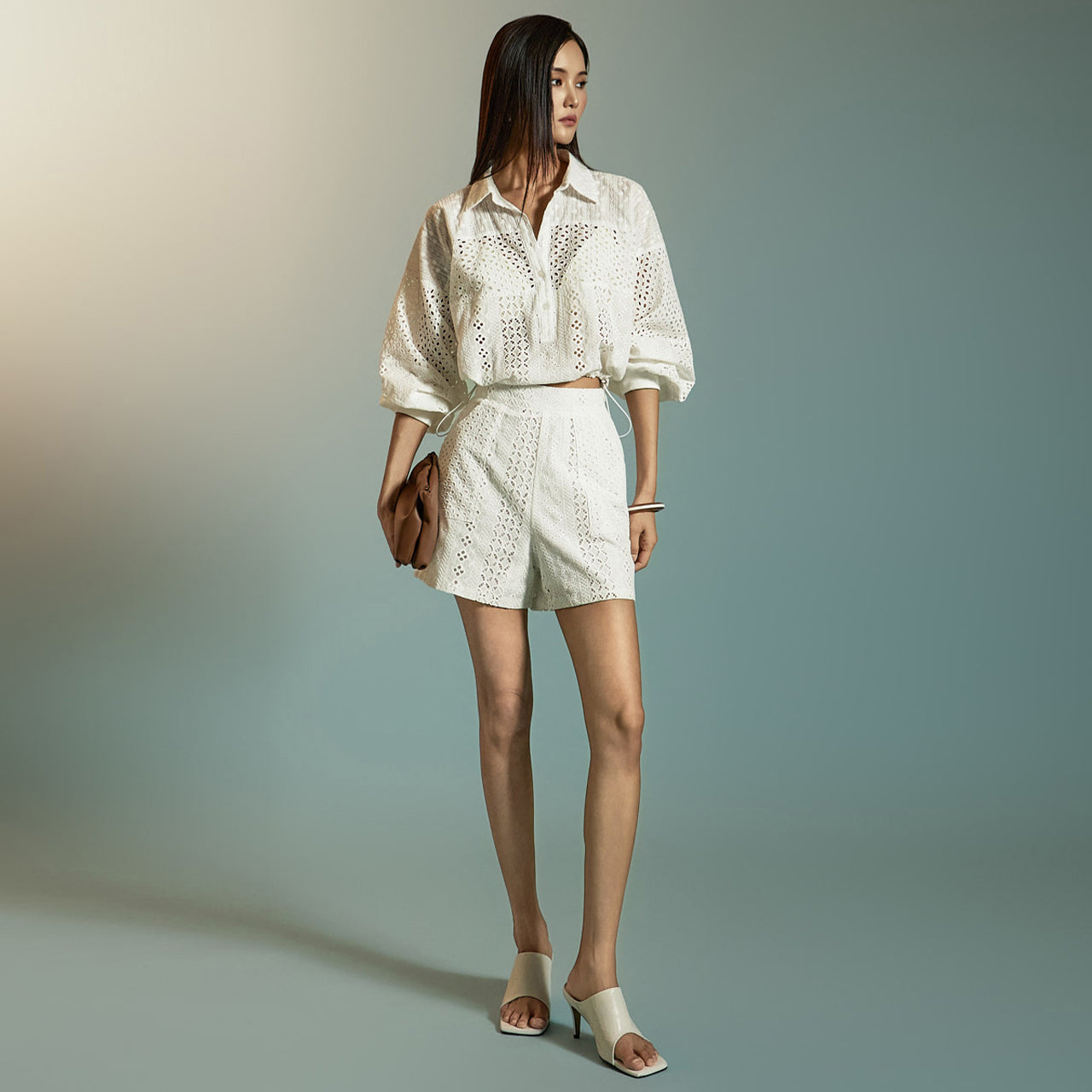 P3606 网眼蕾丝短裤