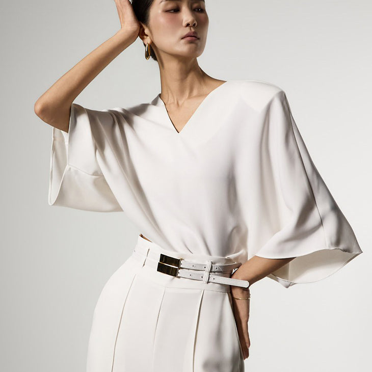 B3175 Vネックラグランブラウス