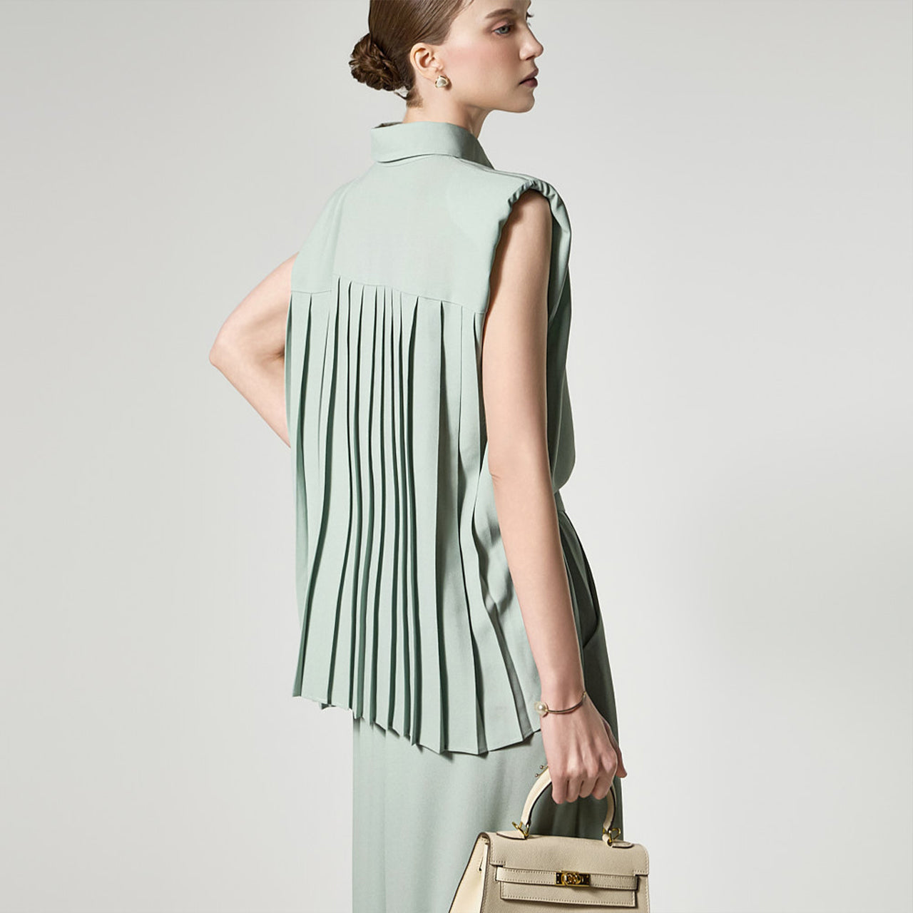 B3190 Back Pleated Blouse