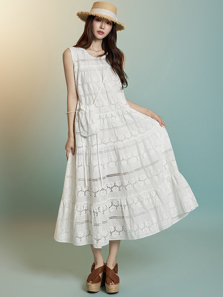 D5325  Eyelet Designed Dress