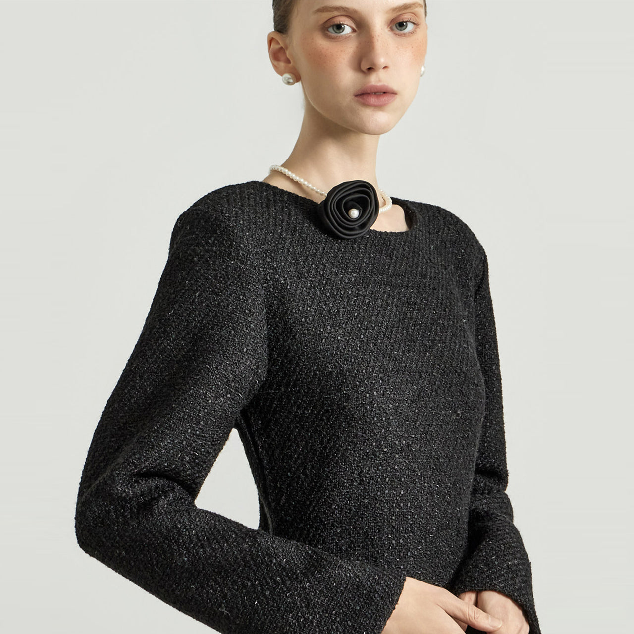 D5392 Wool Dress with Necklace Set