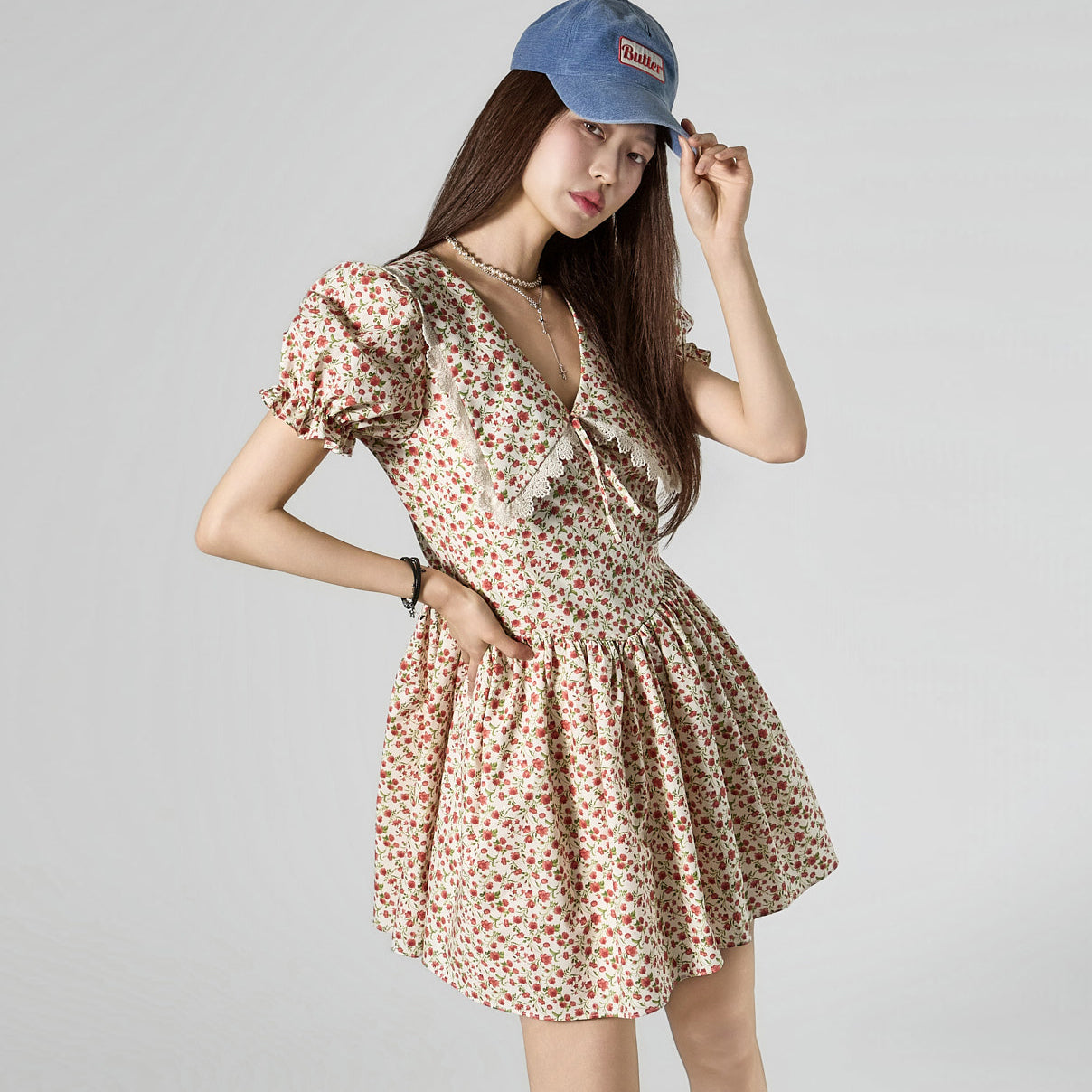 D5466 Flower Collar Dress