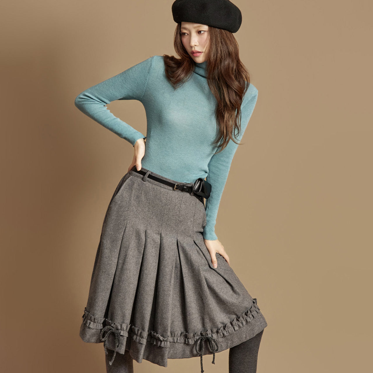 E4022 Ribbed Turtleneck Top