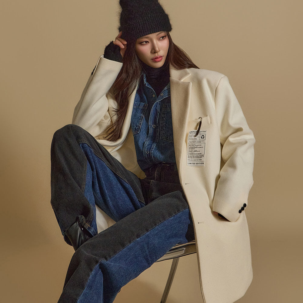 J2603 Wool Coat With Brooch