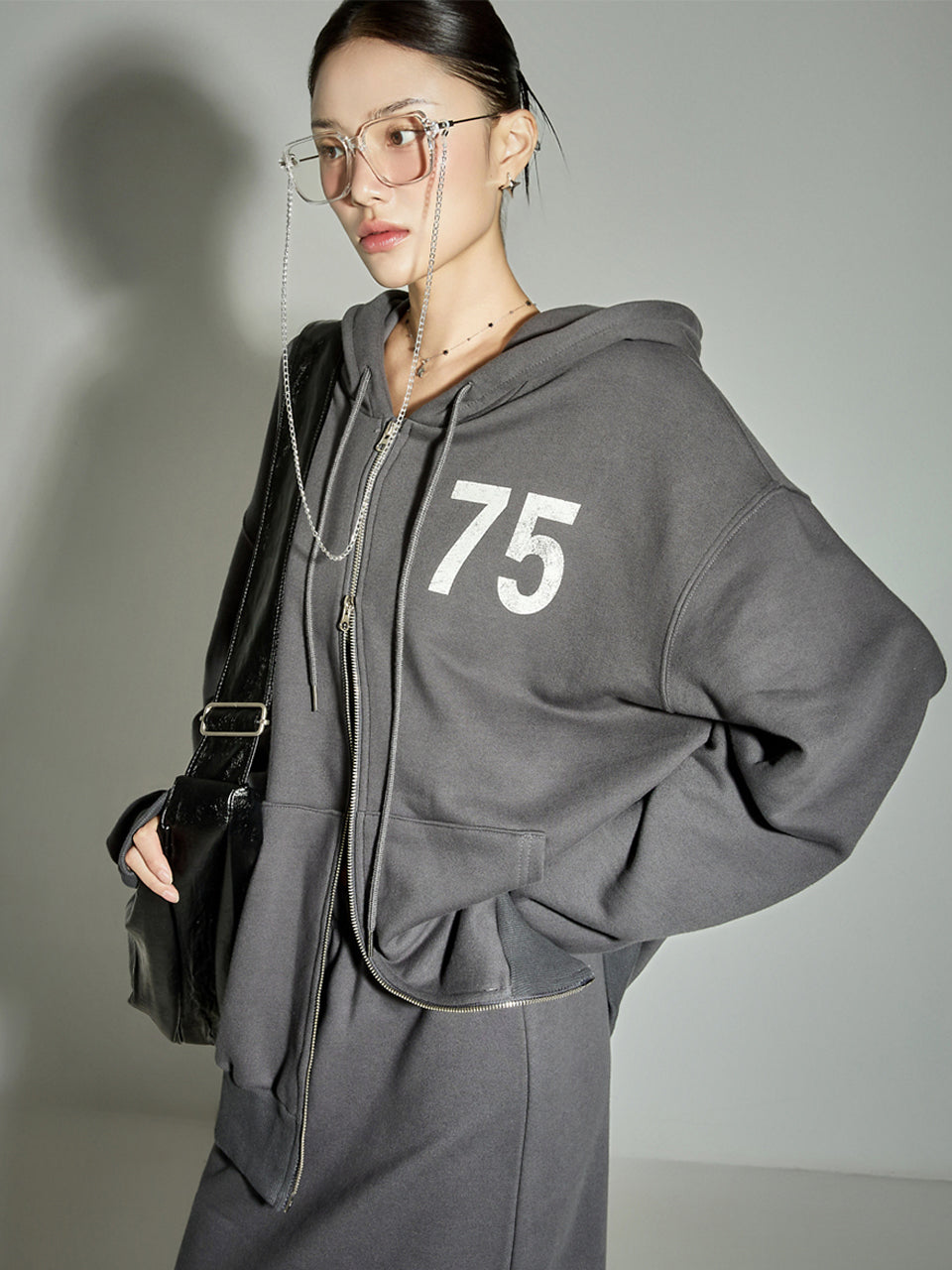 J2867 Hooded Zip-Up Jacket