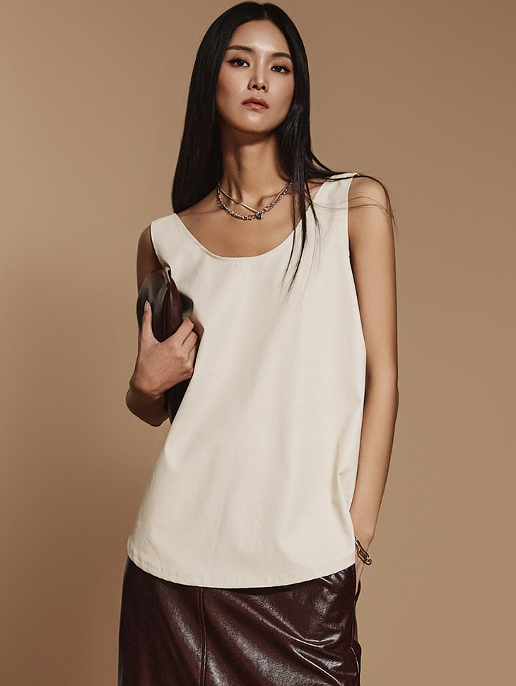 E3552 Leather Sleeveless Top