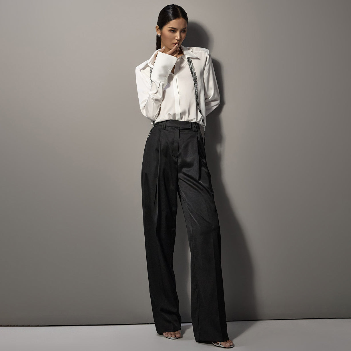 P3440 褶裥休闲裤